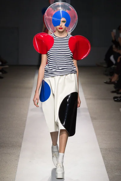 Look 22